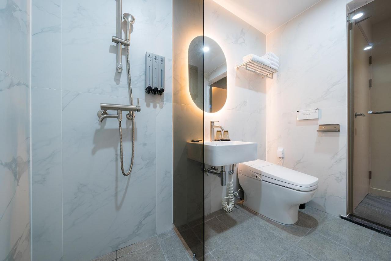 Brown Dot Hotel Pyeonghwa Plaza Mokpo Bagian luar foto